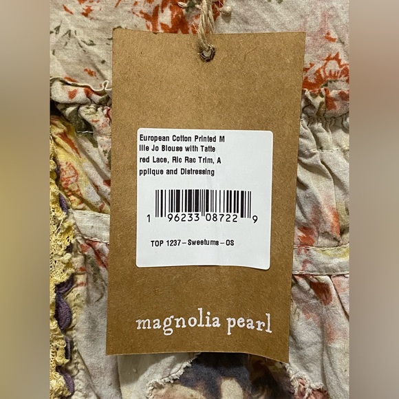 Magnolia Pearl Millie Jo Blouse - Picture 12 of 13